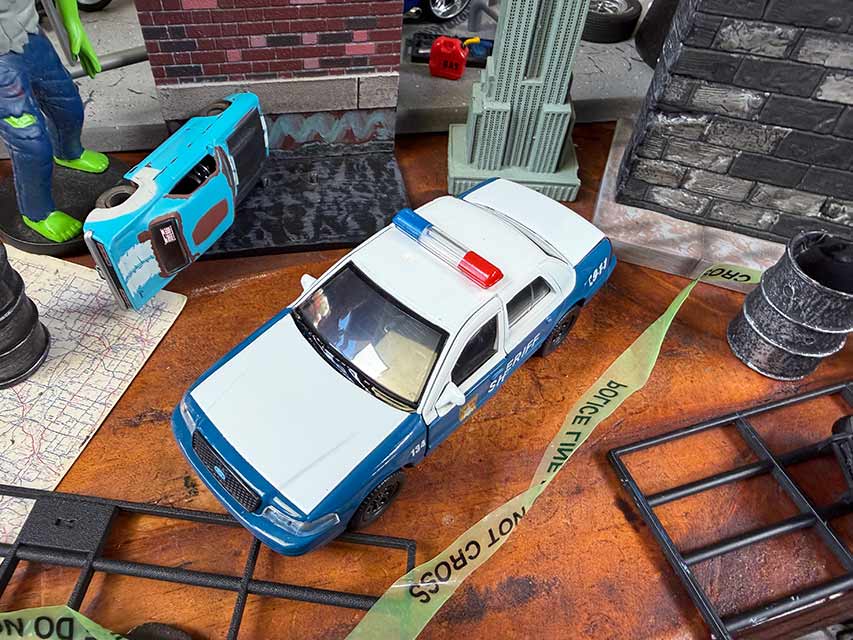 Jada　海外ドラマ　ウォーキングデッド　リック・グライムズ　フォード　クラウン　ヴィクトリア　ポリスカー　ダイキャストミニカー　1/32 |  | 01