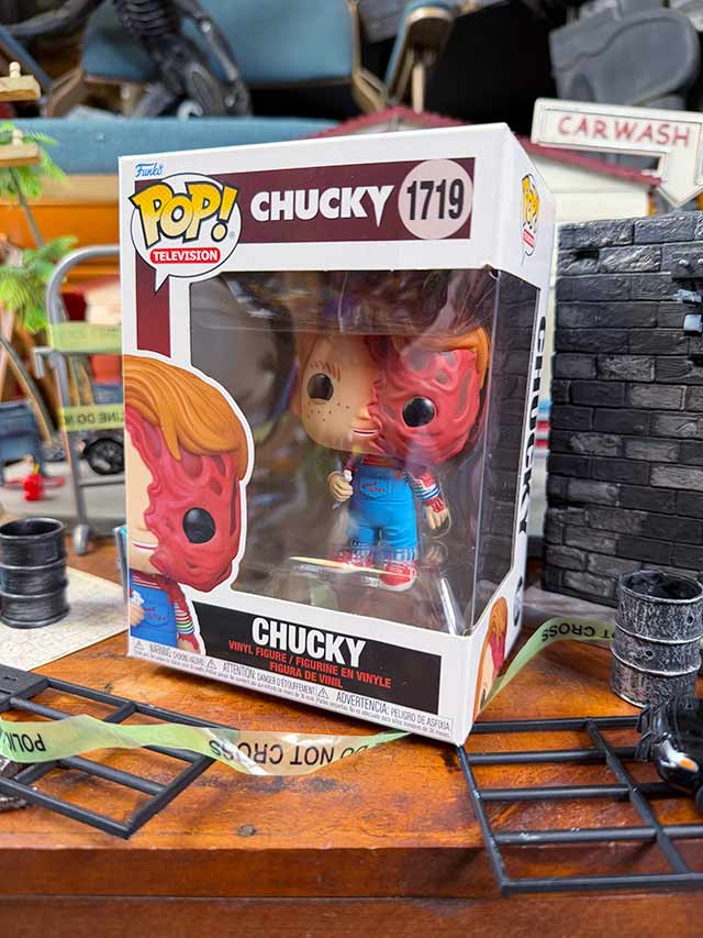 ファンコポップ　映画　チャイルドプレイ　チャッキー　フィギュア　（半分スプラッター） ■ アメリカン雑貨 アメリカ雑貨  爆買 |  | 05