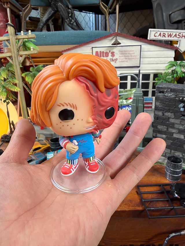 ファンコポップ　映画　チャイルドプレイ　チャッキー　フィギュア　（半分スプラッター） ■ アメリカン雑貨 アメリカ雑貨  爆買 |  | 03