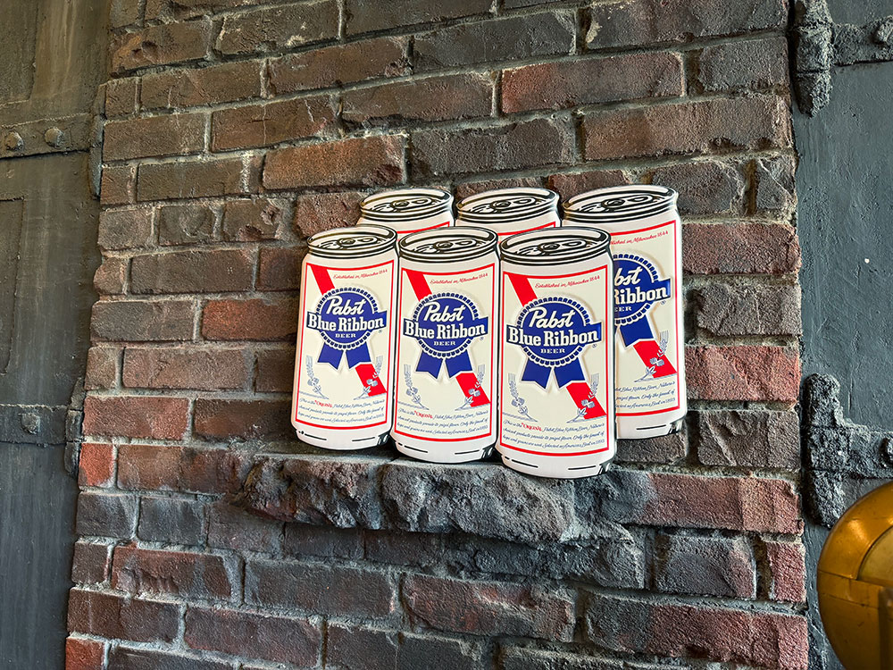 パブスト　ブルーリボン　6パック　エンボス　ティンサイン　ブリキ看板 ■ アメリカン雑貨 アメリカ雑貨 |  | 02