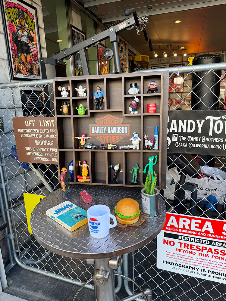 ハーレーダビッドソン　ショットグラス　ディスプレイケース　木製　ウッド　ウォールラック ■ アメリカン雑貨 アメリカ雑貨 | Harley Davidson | 03