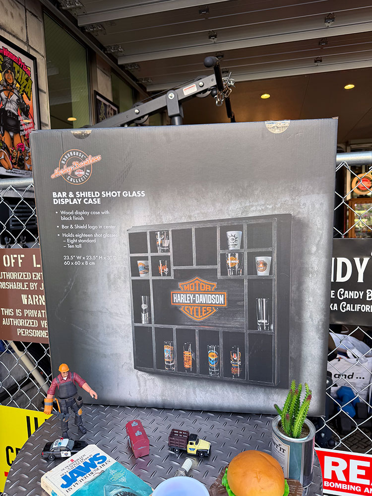 ハーレーダビッドソン　ショットグラス　ディスプレイケース　木製　ウッド　ウォールラック ■ アメリカン雑貨 アメリカ雑貨 | Harley Davidson | 09