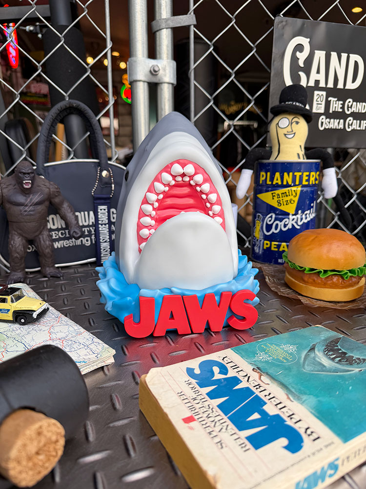 映画　ジョーズ　フィギュアバンク　貯金箱 ■ アメリカン雑貨 アメリカ雑貨 |  | 04