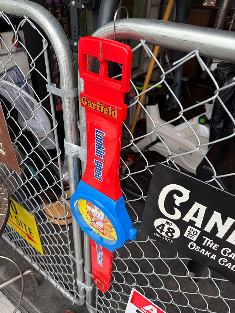 ガーフィールド　ビッグサイズ　ウォールウォッチ　壁掛け時計 ■ アメリカン雑貨 アメリカ雑貨 |  | 02