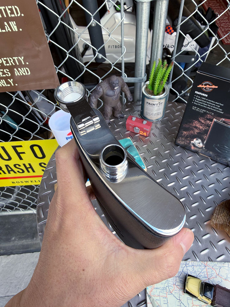 ハーレーダビッドソン　バー＆シールド　オフィシャル　フラスク ■ アメリカン雑貨 アメリカ雑貨 | Harley Davidson | 03