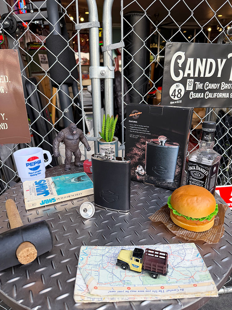 ハーレーダビッドソン　バー＆シールド　オフィシャル　フラスク ■ アメリカン雑貨 アメリカ雑貨 | Harley Davidson | 04