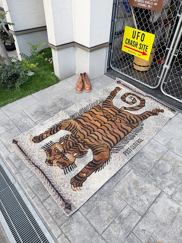 新品 ラグ マット フロア タイガー キャンプ アウトドア 男前