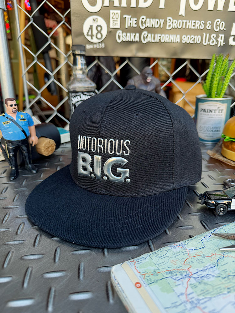 ノトーリアス B.I.G.　オフィシャル　フラットバイザー　キャップ　公式グッズ ■ アメリカン雑貨 アメリカ雑貨 | 