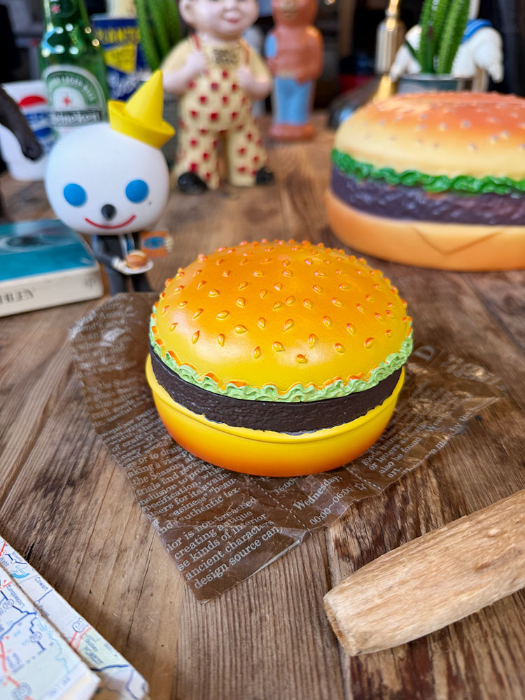 ハンバーガー　灰皿＆小物入れ　ポリレジン　オブジェ ■ アメリカン雑貨 アメリカ雑貨 | 