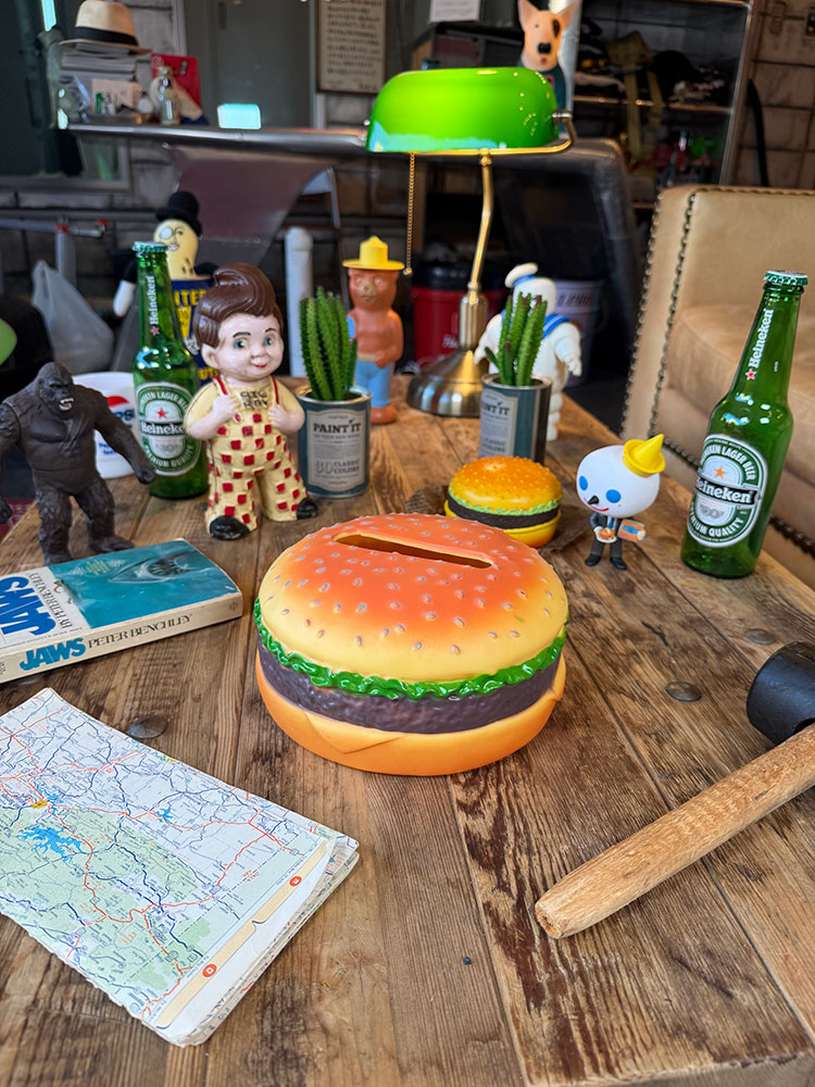 ハンバーガー　ティッシュケース　※ハーフサイズティッシュ用 ■ アメリカン雑貨 アメリカ雑貨 |  | 04