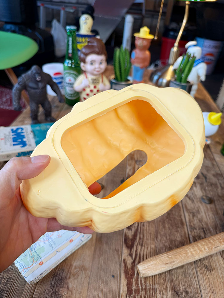 クロワッサン　ティッシュケース　※ハーフサイズティッシュ用 ■ アメリカン雑貨 アメリカ雑貨 |  | 03