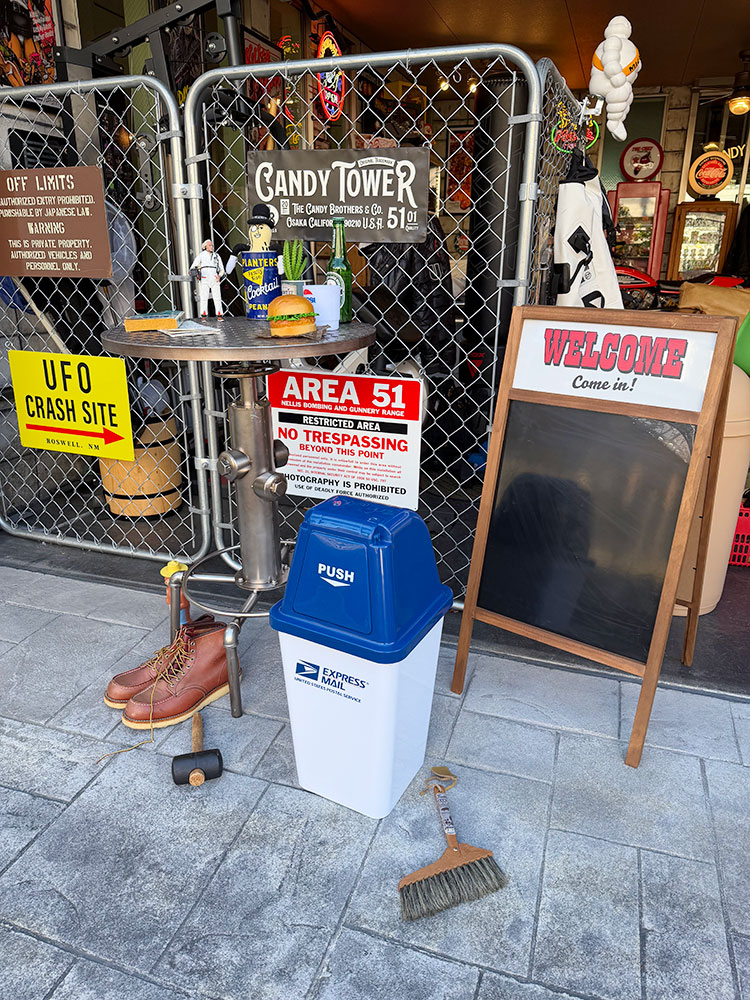 USPS　ダストビン　20Lサイズ　（ホワイト×ネイビー）　ゴミ箱　トラッシュカン ■ アメリカン雑貨 アメリカ雑貨 |  | 05