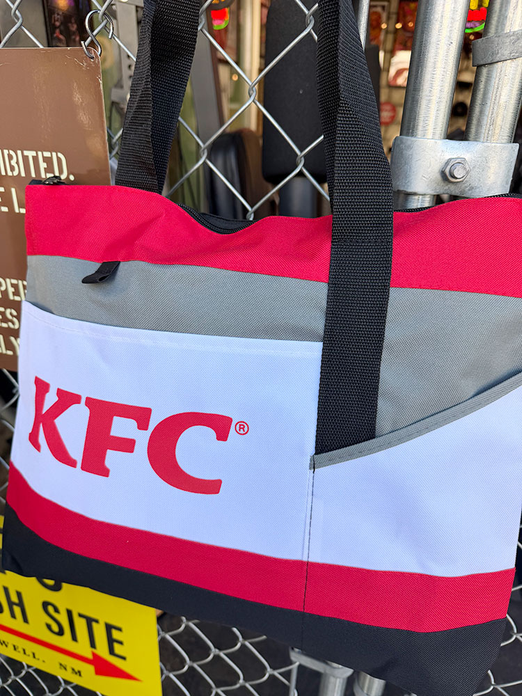 KFC　ケンタッキー　オフィシャル　トートバッグ ■ アメリカン雑貨 アメリカ雑貨 |  | 01