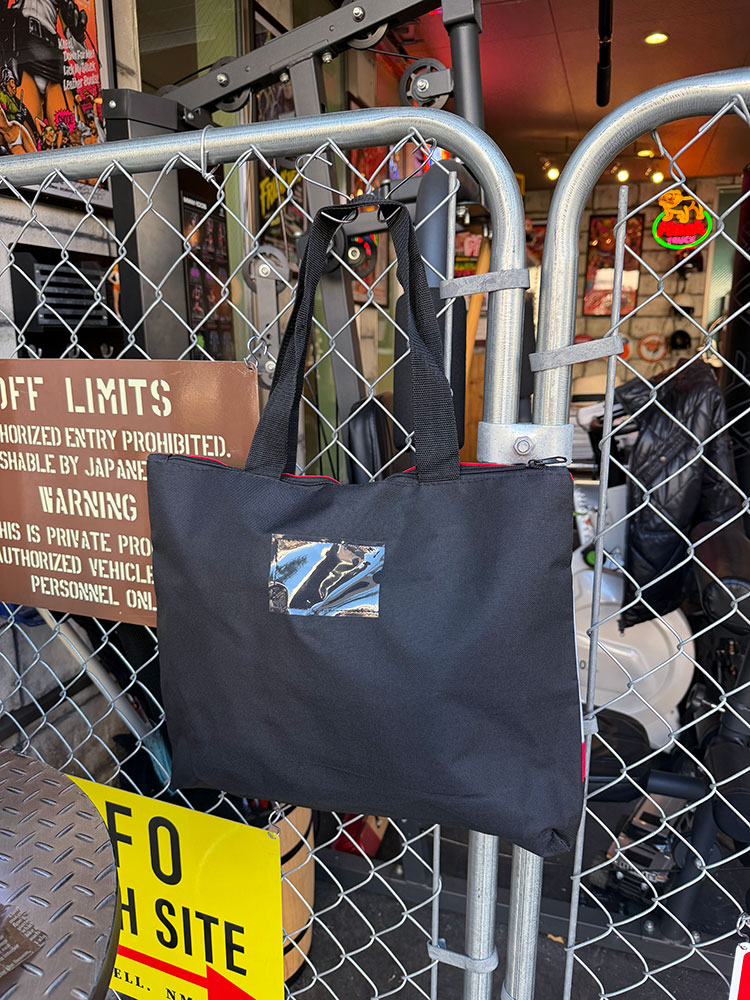 KFC　ケンタッキー　オフィシャル　トートバッグ ■ アメリカン雑貨 アメリカ雑貨 |  | 03