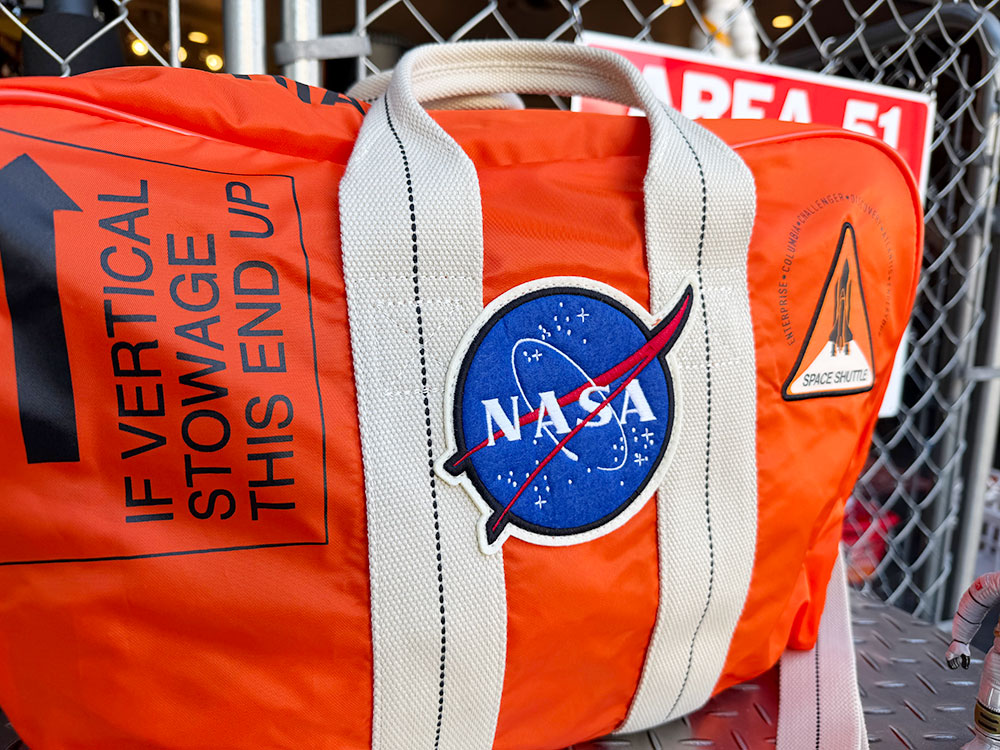 NASA　キットバッグ　RED CANOE　レッドカヌー ■ アメリカン雑貨 アメリカ雑貨 |  | 03