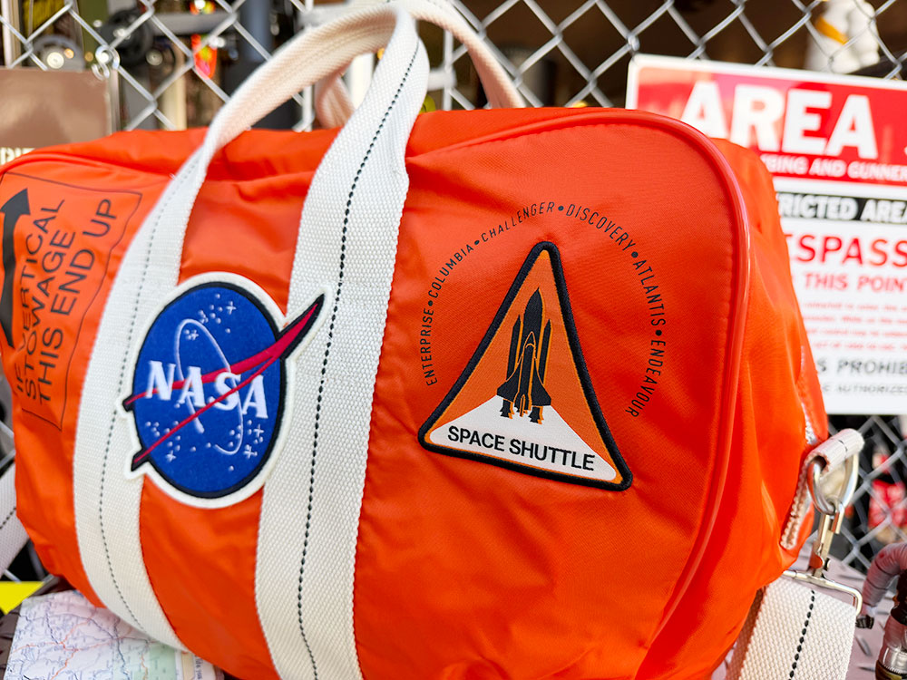 NASA　キットバッグ　RED CANOE　レッドカヌー ■ アメリカン雑貨 アメリカ雑貨 |  | 09