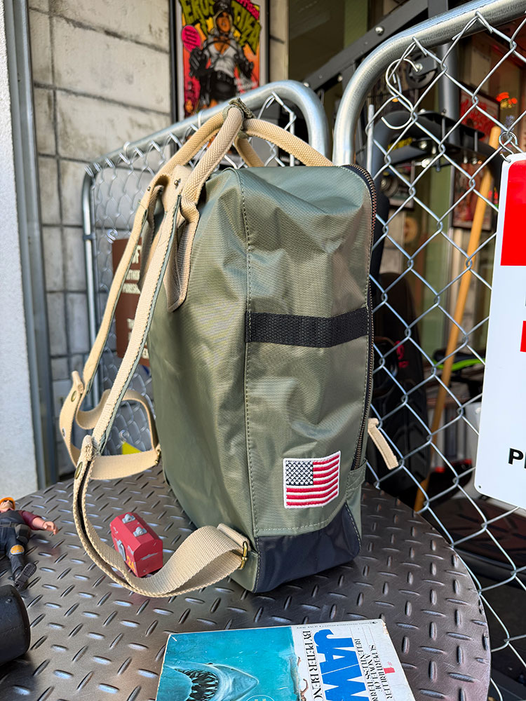 ボーイング　ヴィンテージロゴ　バックパック　リュック　14.5Lサイズ　RED CANOE　レッドカヌー ■ アメリカン雑貨 アメリカ雑貨 |  | 09