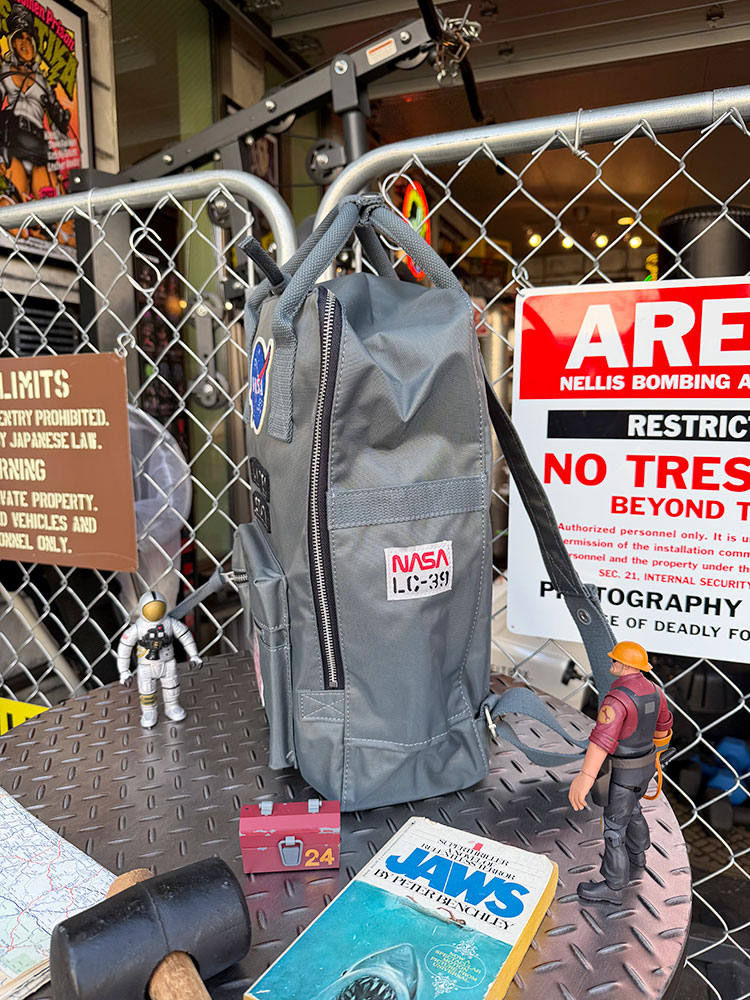 NASA　バックパック　リュック　RED CANOE　レッドカヌー ■ アメリカン雑貨 アメリカ雑貨 |  | 05