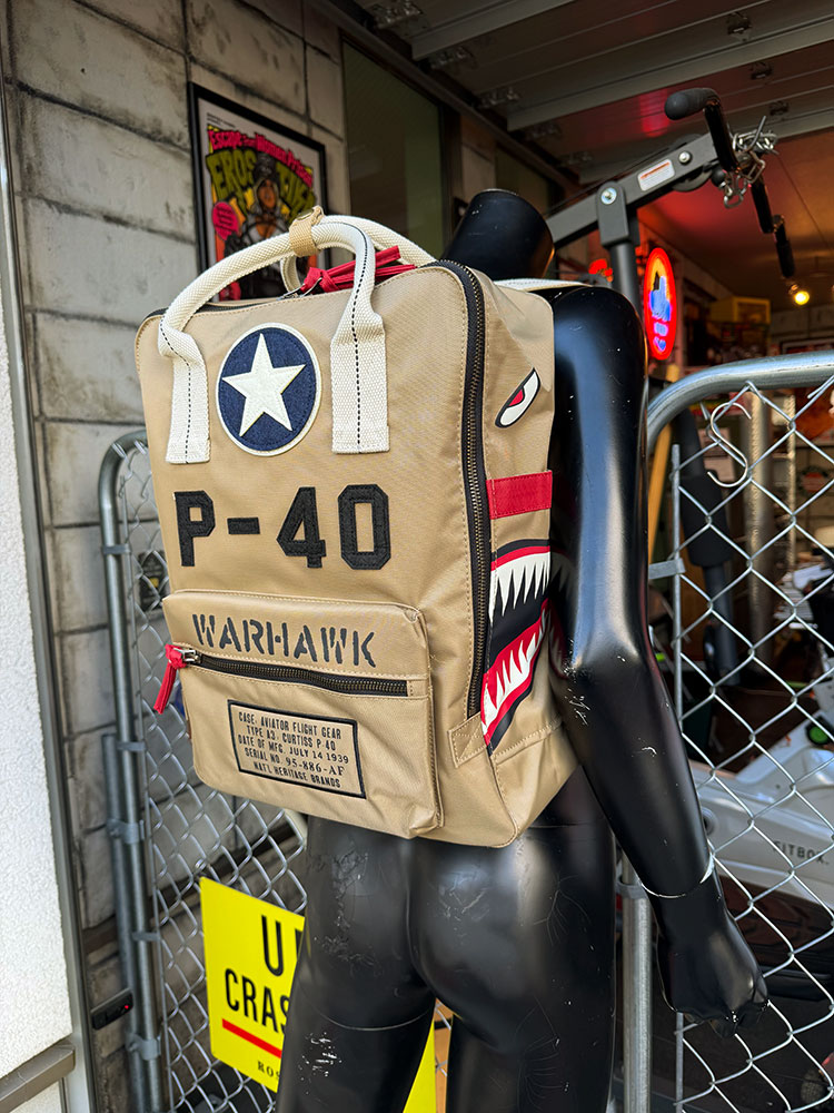 P-40　ウォーホーク　バックパック　リュック　14.5Lサイズ　RED CANOE　レッドカヌー ■ アメリカン雑貨 アメリカ雑貨 |  | 01