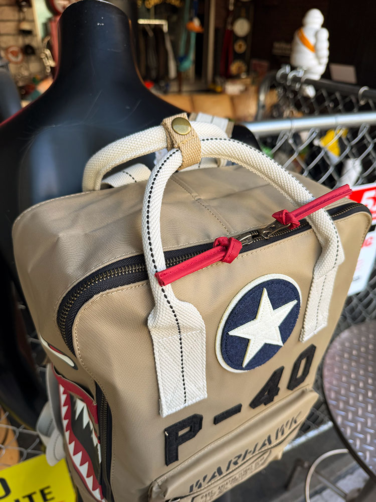 P-40　ウォーホーク　バックパック　リュック　14.5Lサイズ　RED CANOE　レッドカヌー ■ アメリカン雑貨 アメリカ雑貨 |  | 15