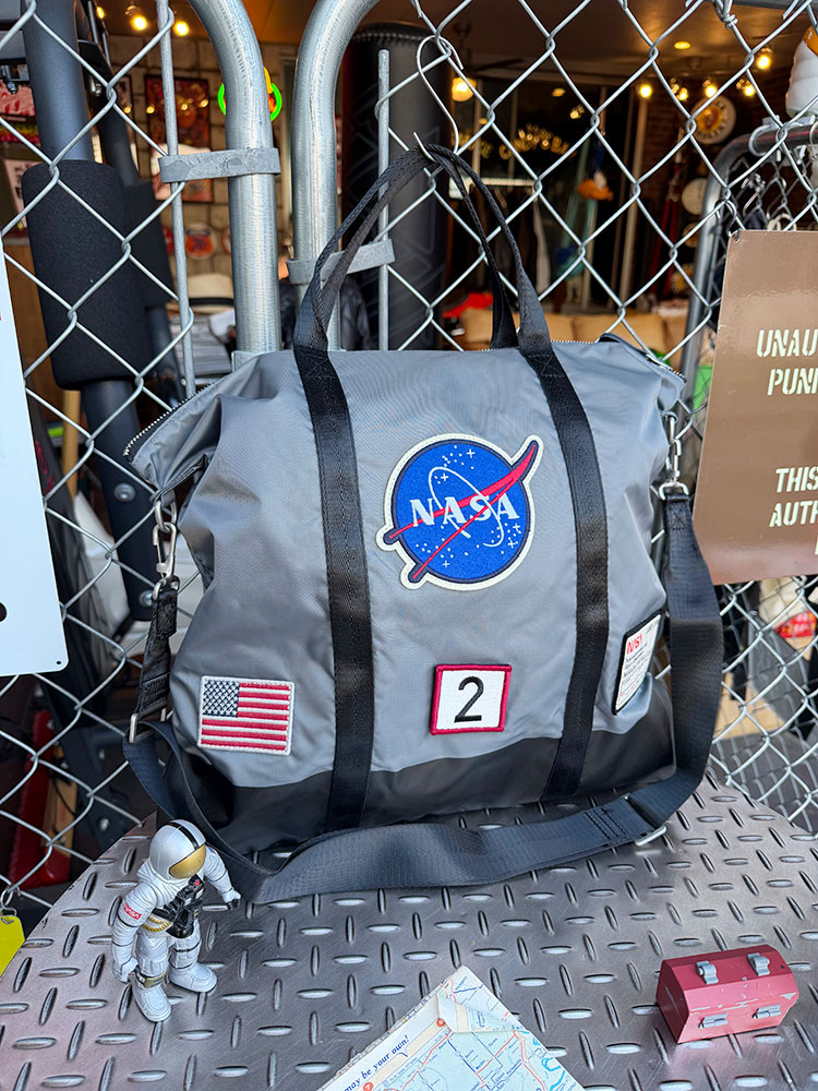 NASA　ヘルメットバッグ　RED CANOE　レッドカヌー