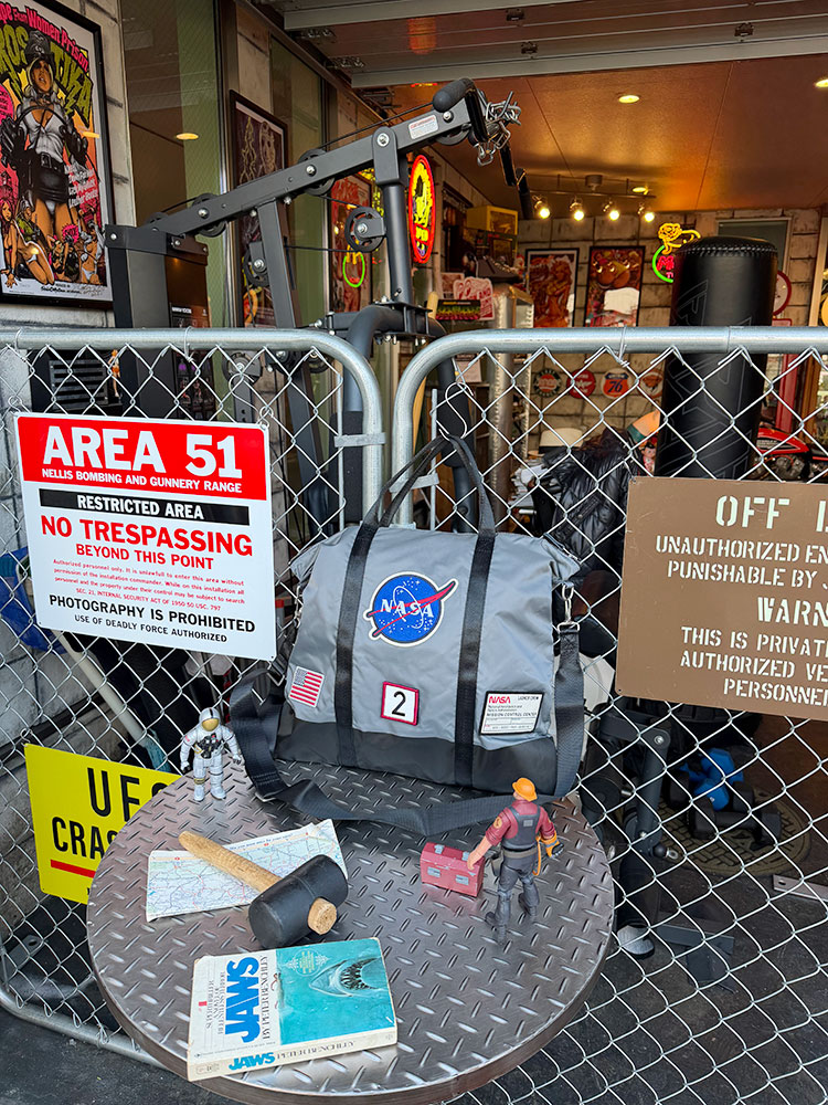 NASA　ヘルメットバッグ　RED CANOE　レッドカヌー 爆買 |  | 05