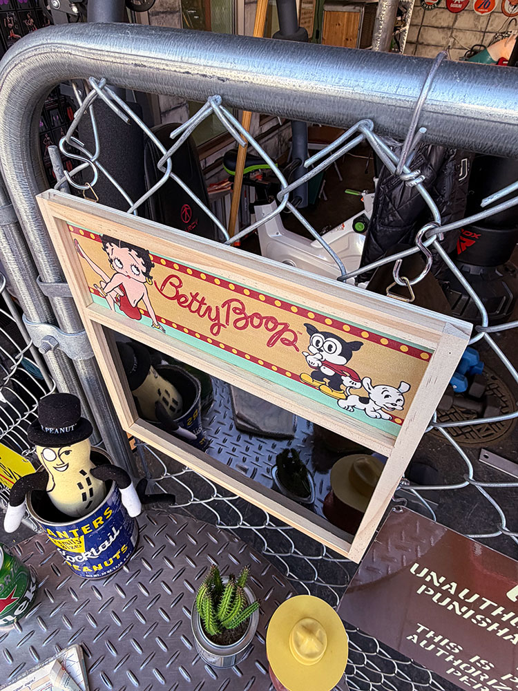 ベティ・ブープ　ウッデン　ブラックボード　（正方形タイプ） ■ アメリカン雑貨 アメリカ雑貨 |  | 02