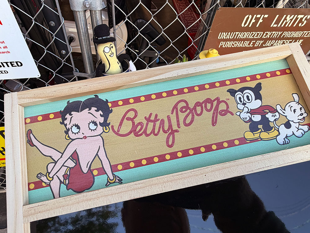 ベティ・ブープ　ウッデン　ブラックボード　（正方形タイプ） ■ アメリカン雑貨 アメリカ雑貨 |  | 04