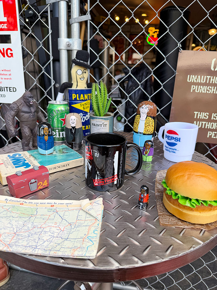 ローリングストーンズ　スティッキーフィンガーズ　オフィシャル　マグカップ　315ml　公式グッズ ■ アメリカン雑貨 アメリカ雑貨  爆買 |  | 03