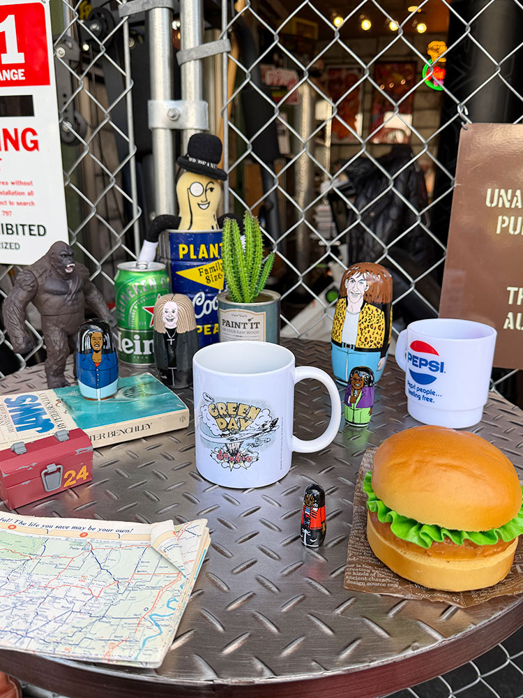 グリーンデイ　ドゥーキー　オフィシャル　マグカップ　315ml　公式グッズ ■ アメリカン雑貨 アメリカ雑貨 |  | 03