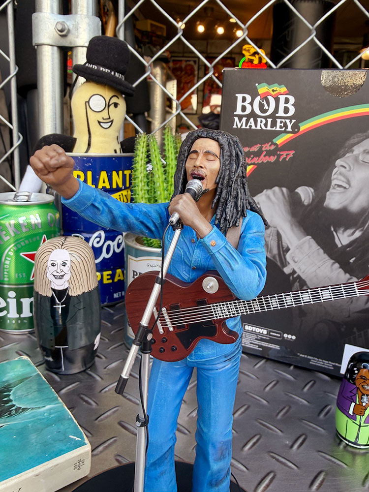 SDトイ　ボブ・マーリー　PVC　フィギュア　（Live at the Rainbow '77）　公式グッズ ■ アメリカン雑貨 アメリカ雑貨 |  | 01