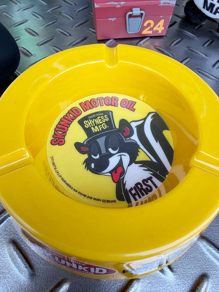 シャイネス　スカンキッド　メラミン　アッシュトレイ　灰皿 ■ アメリカン雑貨 アメリカ雑貨 |  | 01