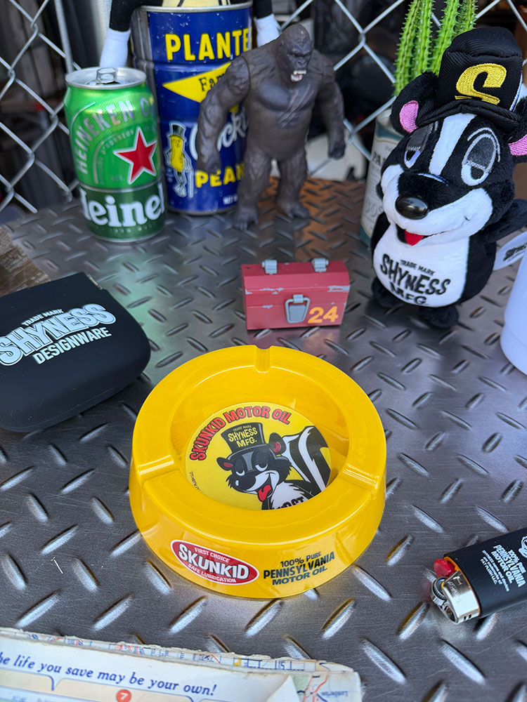 シャイネス　スカンキッド　メラミン　アッシュトレイ　灰皿 ■ アメリカン雑貨 アメリカ雑貨 |  | 04