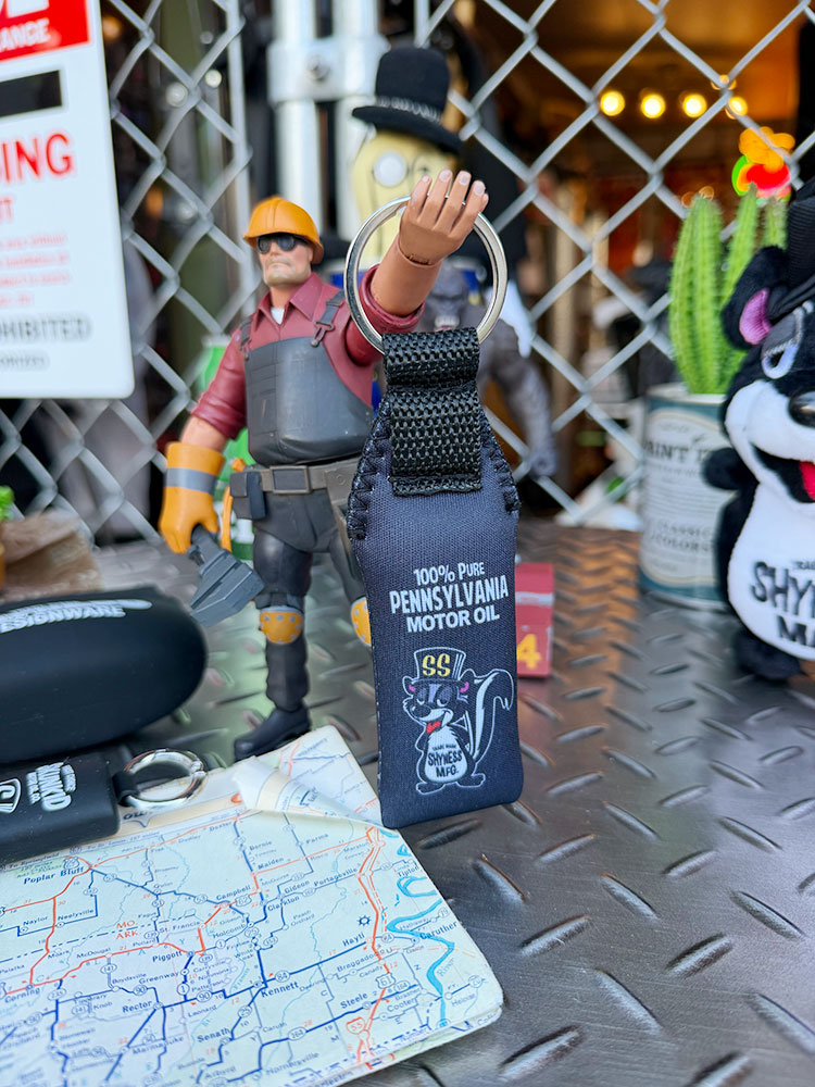 シャイネス　スカンキッド　フローティング　キーホルダー |  | 04