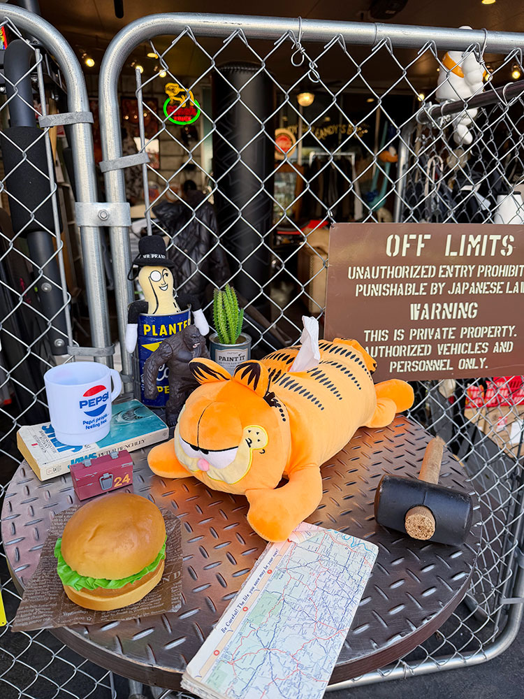 ガーフィールド　ぬいぐるみ　ティッシュカバー ■ アメリカン雑貨 アメリカ雑貨 |  | 06