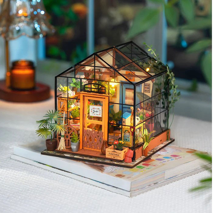 つくるんです！ フラワーハウス ミニチュアハウス DIYキット （日本語