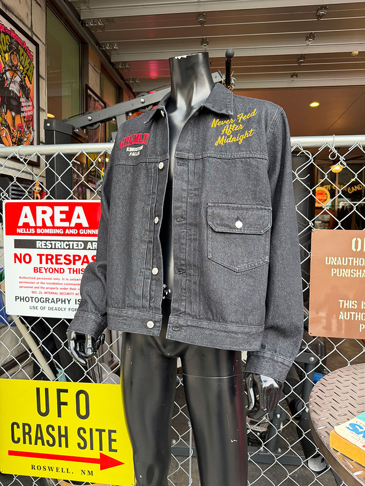 映画　グレムリン　ギズモ　ジージャン　（Lサイズ)　キャラジャン ■ アメリカン雑貨 アメリカ雑貨  爆買 |  | 07