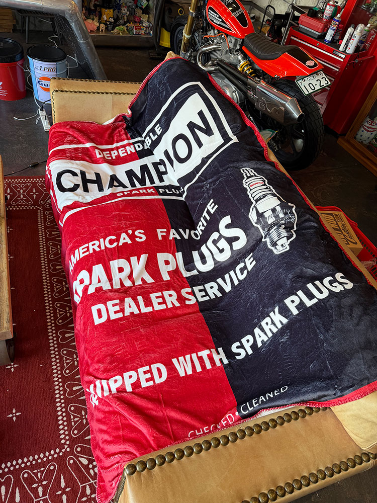 チャンピオン　フリースブランケット　200cm×140cm ■ アメリカン雑貨 アメリカ雑貨 |  | 04