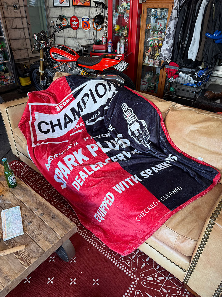チャンピオン　フリースブランケット　200cm×140cm ■ アメリカン雑貨 アメリカ雑貨 |  | 05