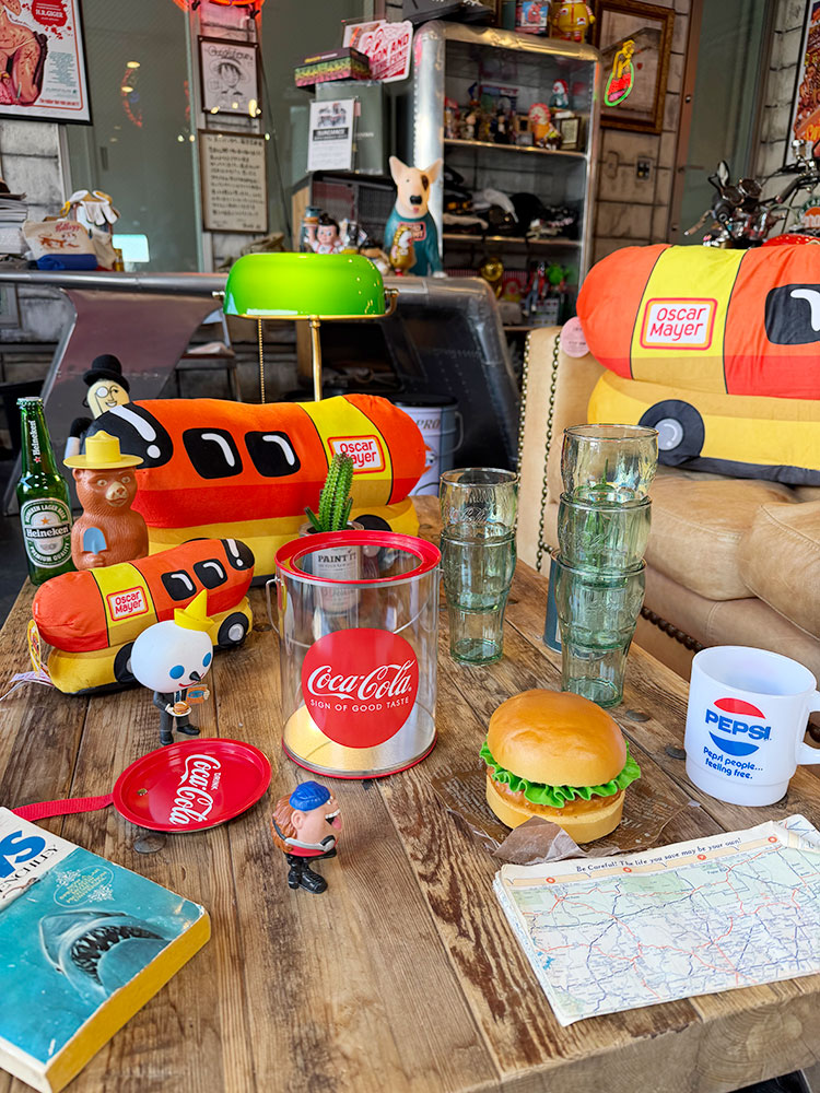 コカ・コーラ　クリアストレージ　（ラウンドロゴ） ■ アメリカン雑貨 アメリカ雑貨 | Coca Cola | 04