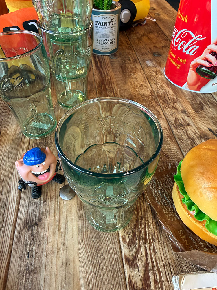 コカ・コーラ　コンツアーボトル　プラスチックカップ　（グリーン）　単品 ■ アメリカン雑貨 アメリカ雑貨 | Coca Cola | 02