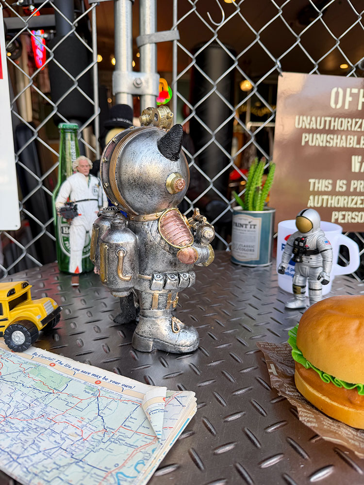 スチームパンク　スペースキャット　ポリレジン　オブジェ ■ アメリカン雑貨 アメリカ雑貨 |  | 05