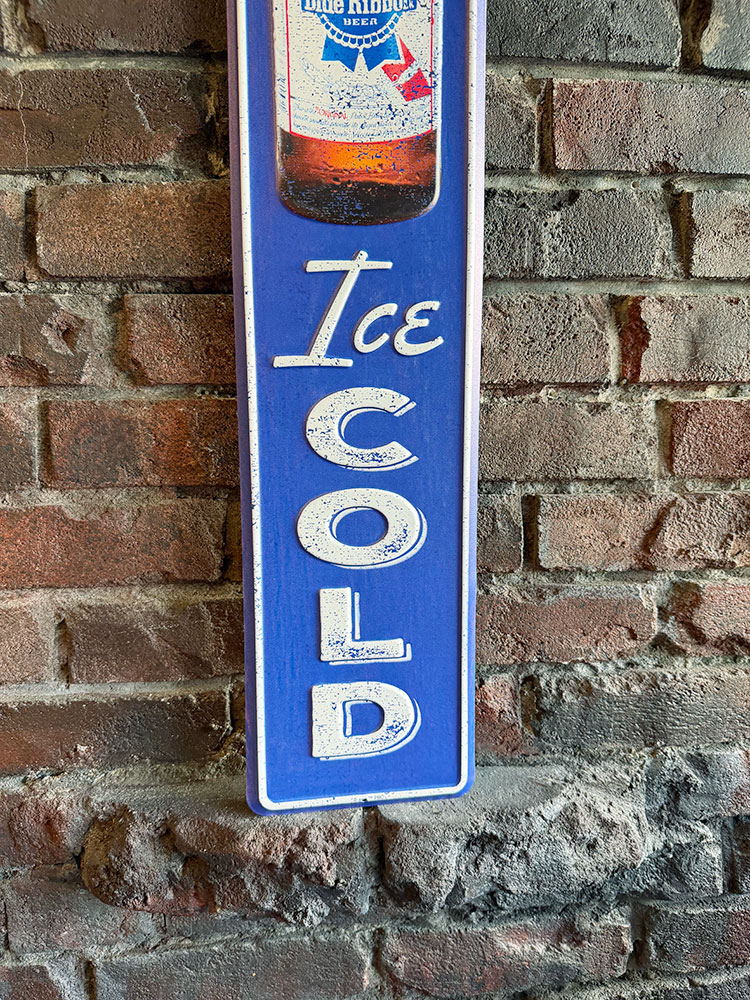 パブスト　ビアボトル　バーティカルサイン　ブリキ看板　エンボス　ティンサイン |  | 02