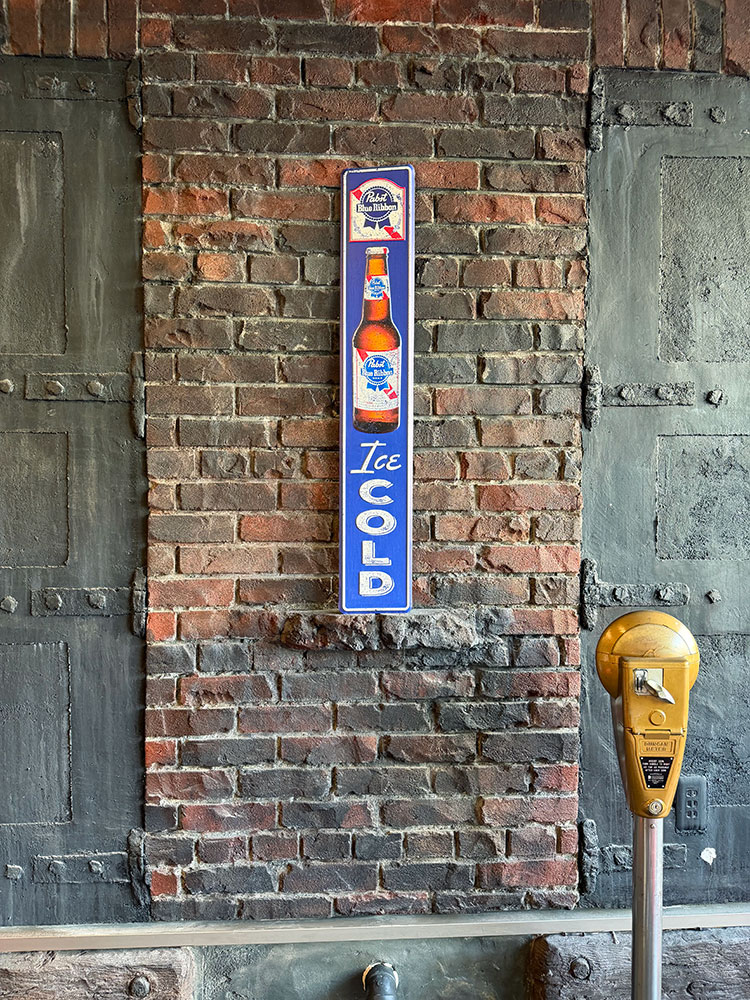 パブスト　ビアボトル　バーティカルサイン　ブリキ看板　エンボス　ティンサイン |  | 03