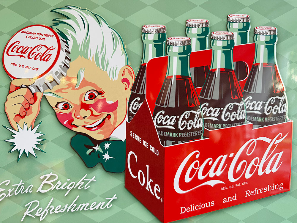 コカ・コーラ　スプライトボーイ　＆　6パック　エンボス　ティンサイン　ブリキ看板 ■ アメリカン雑貨 アメリカ雑貨 | Coca Cola | 01