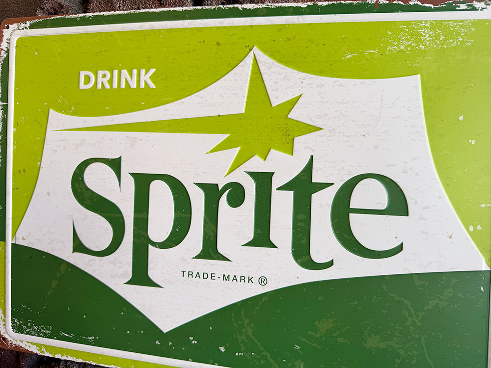 スプライト　ロゴ　エンボス　ティンサイン　ブリキ看板 ■ アメリカン雑貨 アメリカ雑貨 |  | 01