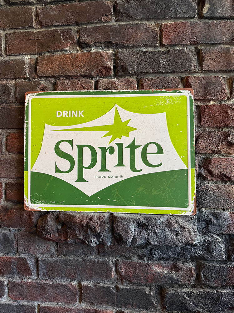 スプライト　ロゴ　エンボス　ティンサイン　ブリキ看板 ■ アメリカン雑貨 アメリカ雑貨 |  | 03