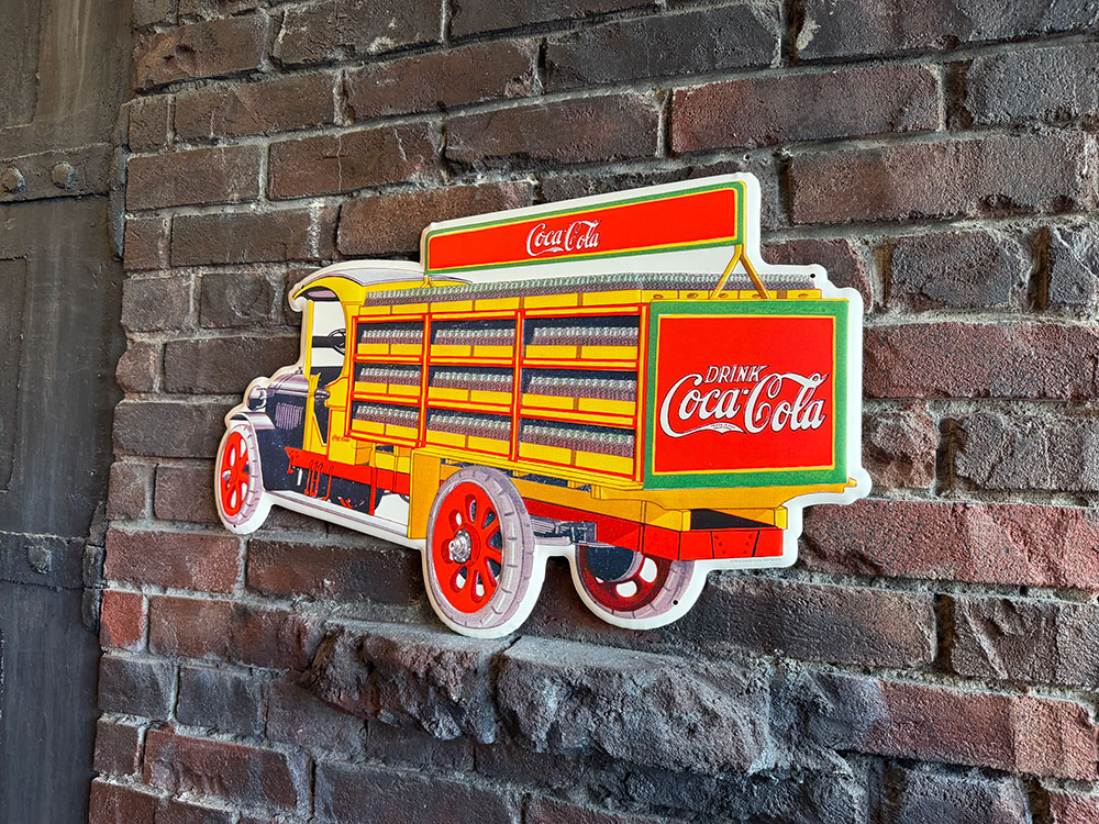 コカ・コーラ　デリバリートラック　ダイカット　エンボス　ティンサイン　ブリキ看板 ■ アメリカン雑貨 アメリカ雑貨 | Coca Cola | 06