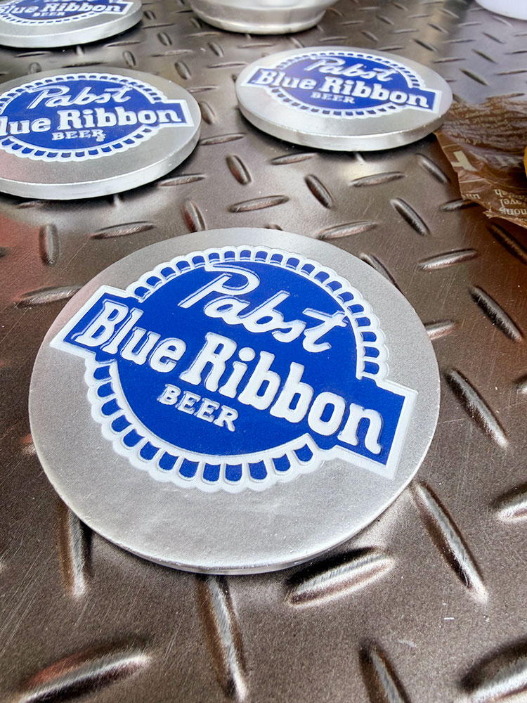 パブスト　ビール缶型　コースターセット |  | 02