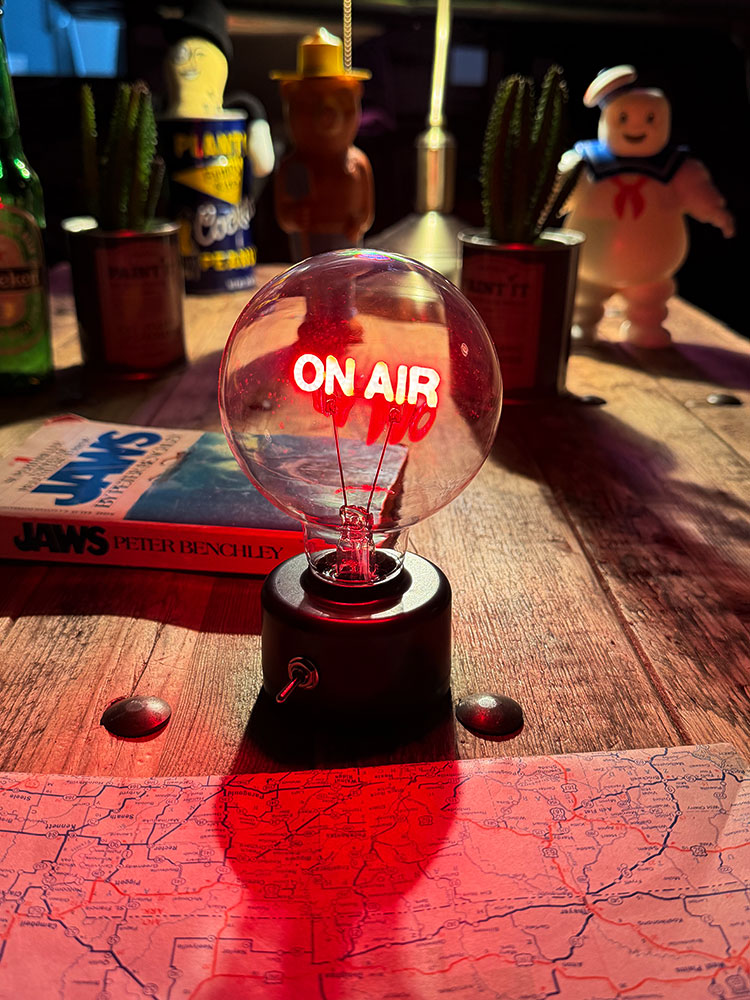 LED　バルブライト　（オンエアー/ON AIR）　単四電池＆USB電源の両方対応 ■ アメリカン雑貨 アメリカ雑貨 | 